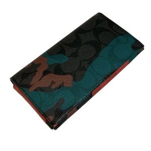 🌻 Coach Phone Case-Wallet Signature Camo coated Canvas.